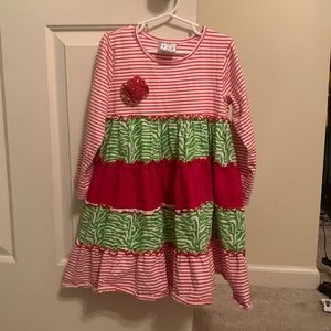 Three sisters size 7 Christmas dress